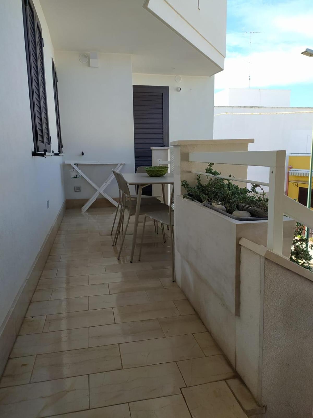 Le Colonie Apartments Порто Чезарео Екстериор снимка